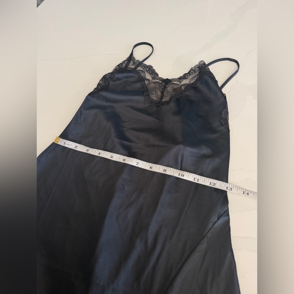 NWT | SKIMS | Onyx Woven Shine Lace Lace Maxi Dress | XS - Picture 9 of 9